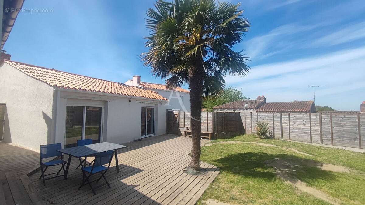 Maison à AIZENAY