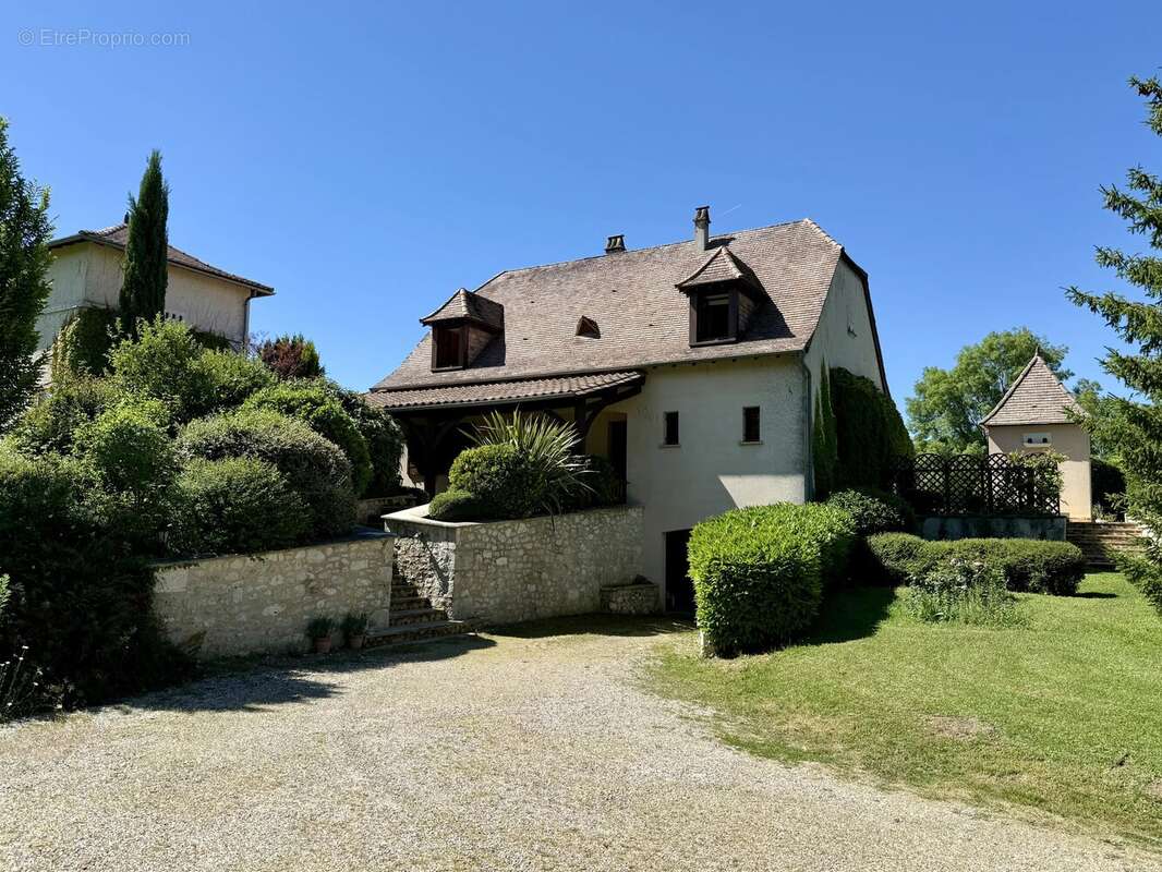 Maison de charme avec piscine et gîte entre Dordogne et Gironde - photo 15