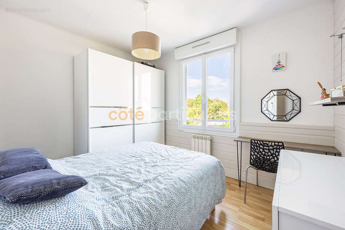 Bouguenais les couets -- maison -- 121 m2 -- 4 chambres -- piscine -- garage -- dépendance - photo 10