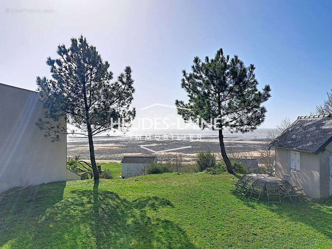 Maison à SAINT-JEAN-LE-THOMAS