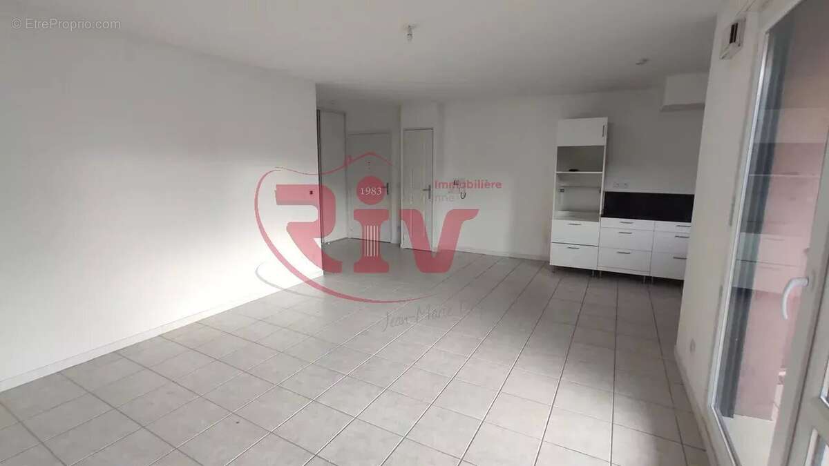 Appartement à SAINTE-COLOMBE