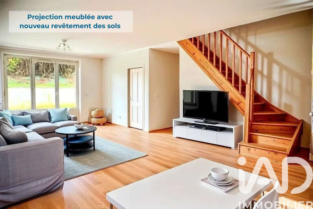 Photo 2 - Maison à LINAS