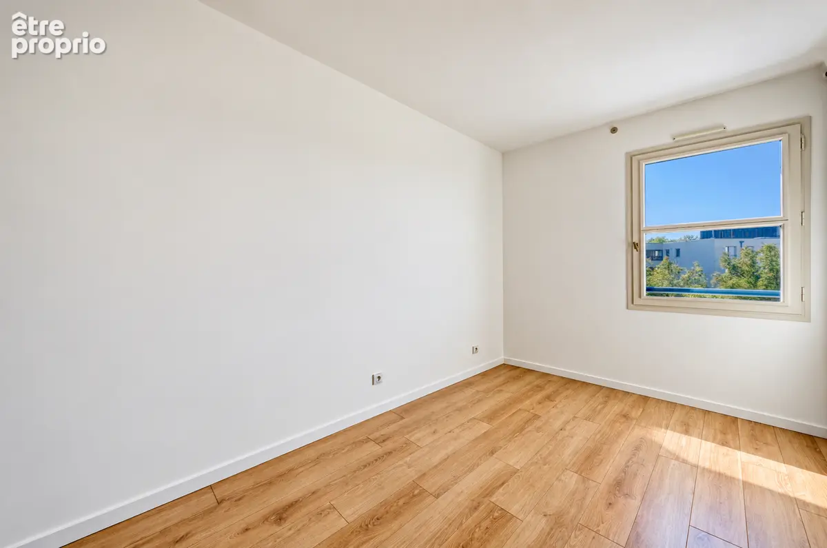 Appartement T4 - Longs Champs - photo 9