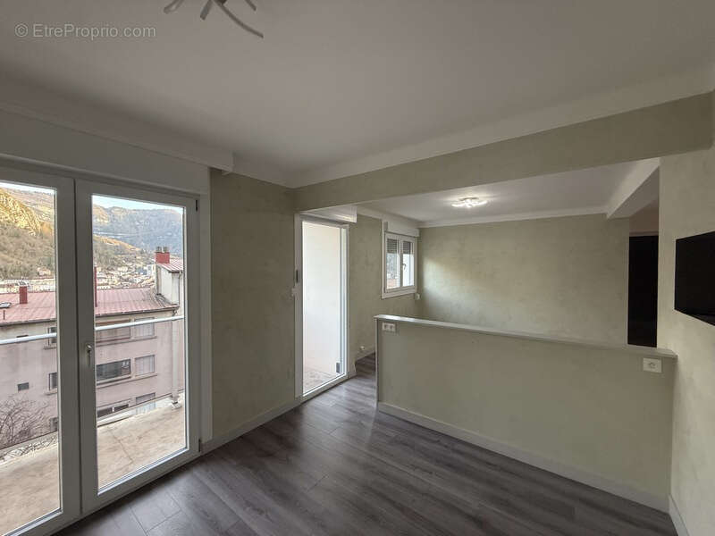 Appartement à SAINT-CLAUDE