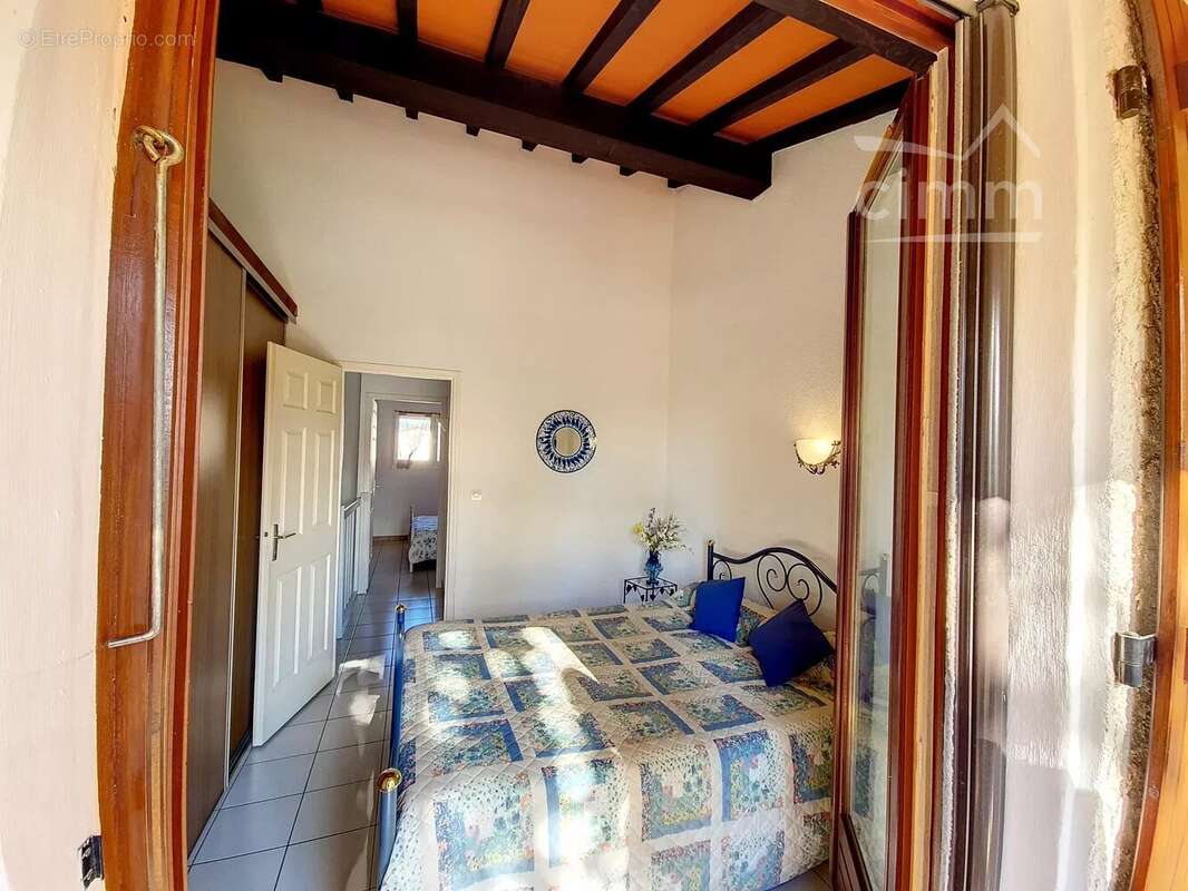 Maison à SAINT-CYPRIEN