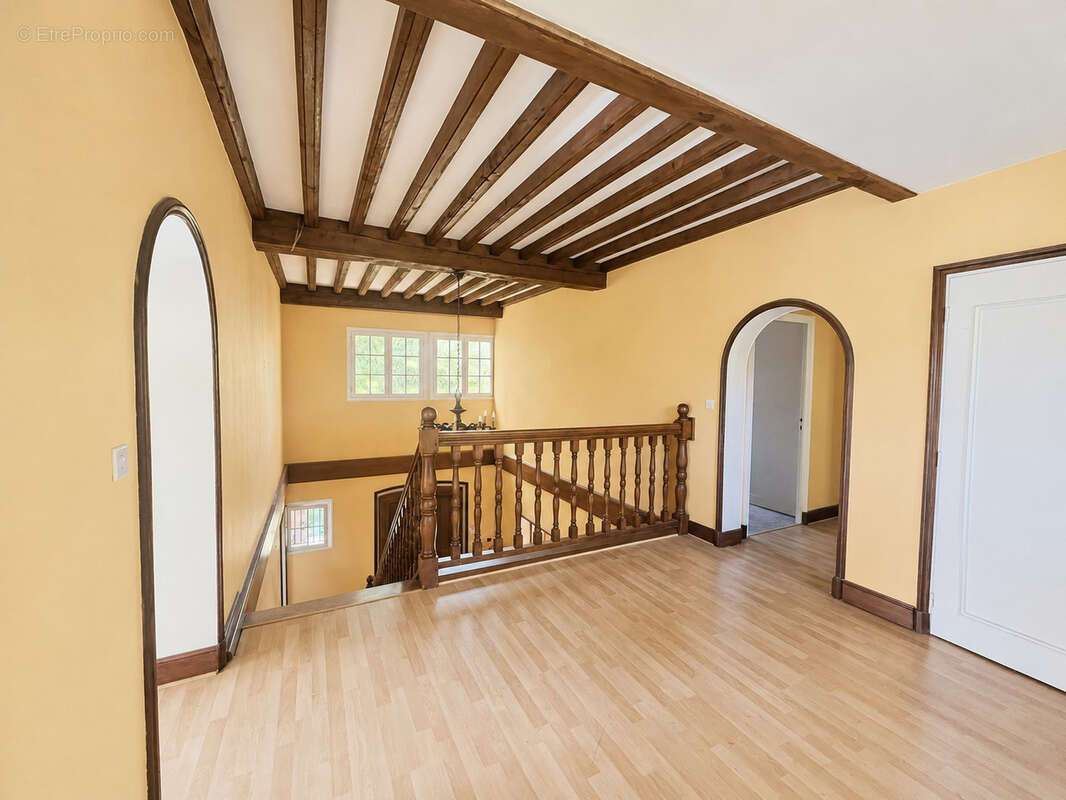 Chevigny Saint Sauveur 'Bois du Roy' - Maison 7 pièces 284m2 - photo 4