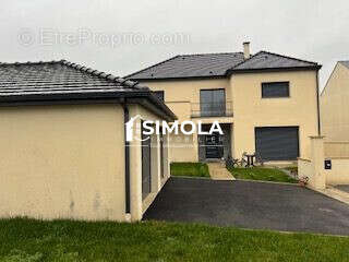 Maison à SAINT-FIACRE