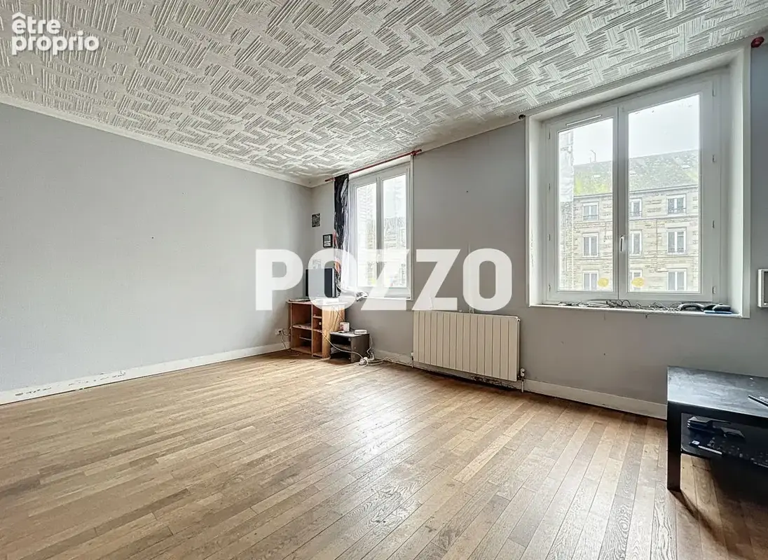A Vendre - Saint Hilaire Du Harcouet - Appartement Libre 5 pièce(s) 122 m² - Centre-ville - photo 4