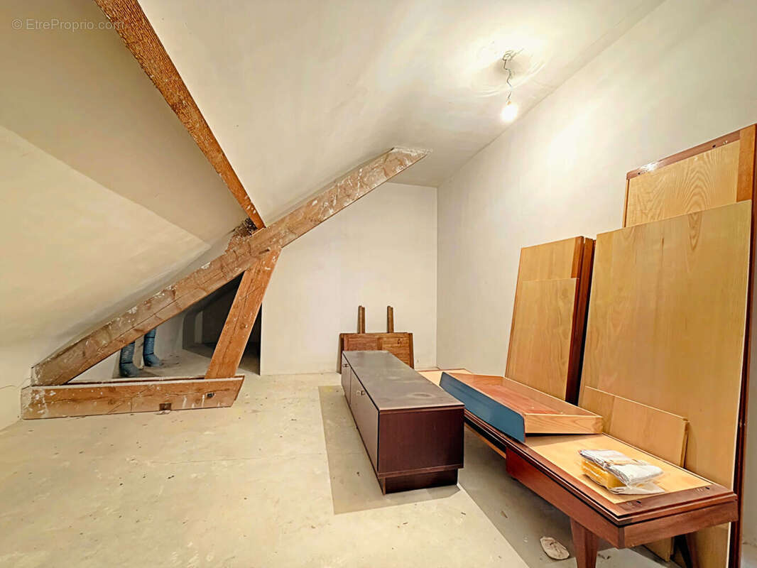 Maison à ECUEIL