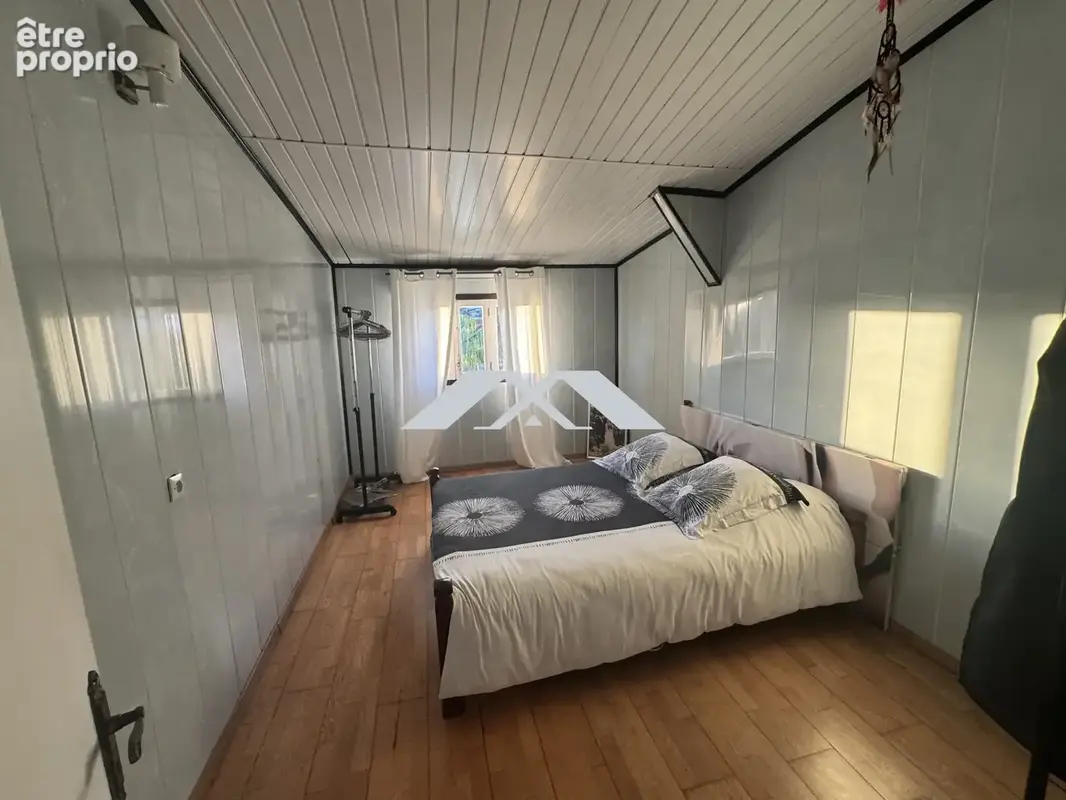 Maison 170 m² à Petite-Ile  - photo 5