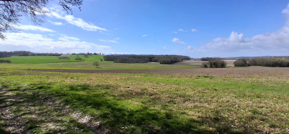 Maison à TOCANE-SAINT-APRE