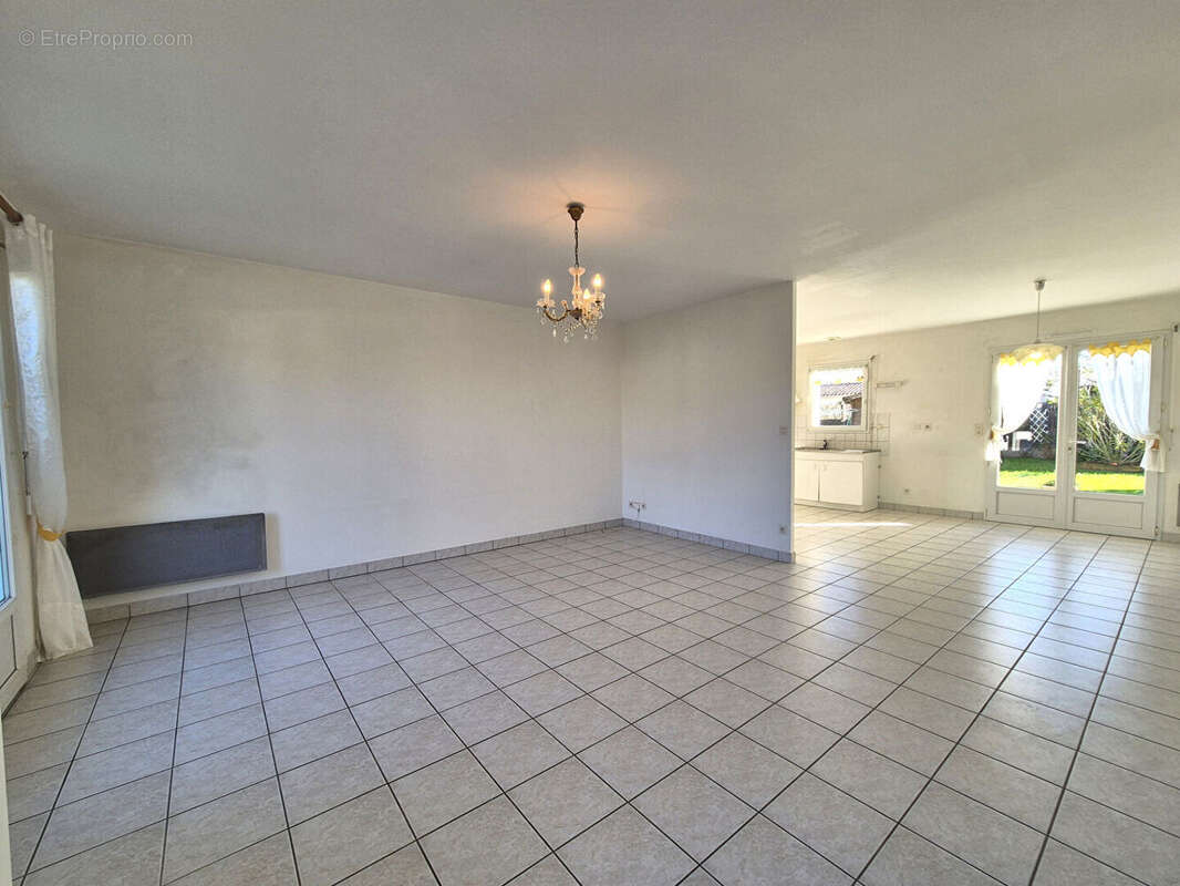 Maison à SAINT-HILAIRE-DE-RIEZ