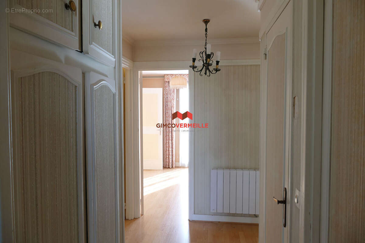 Appartement à RUEIL-MALMAISON