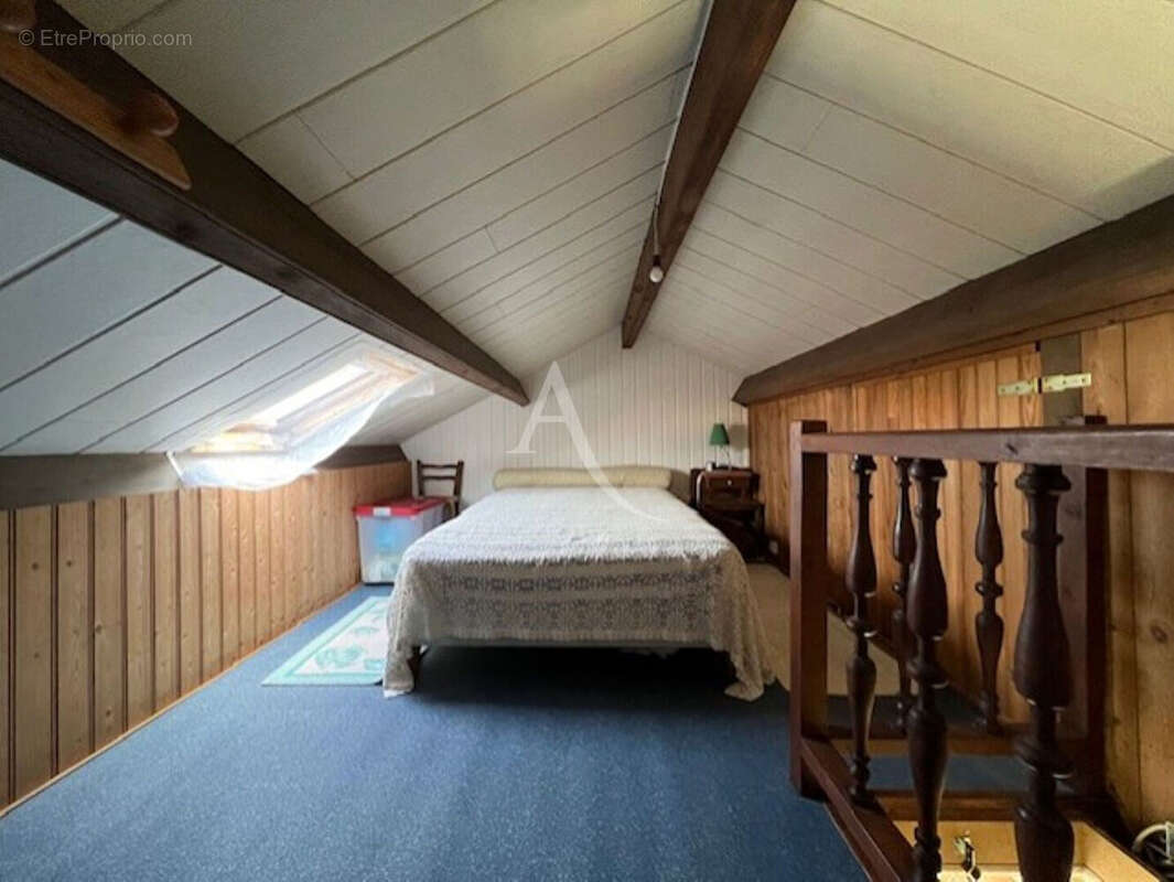 Maison à L&#039;EPINE