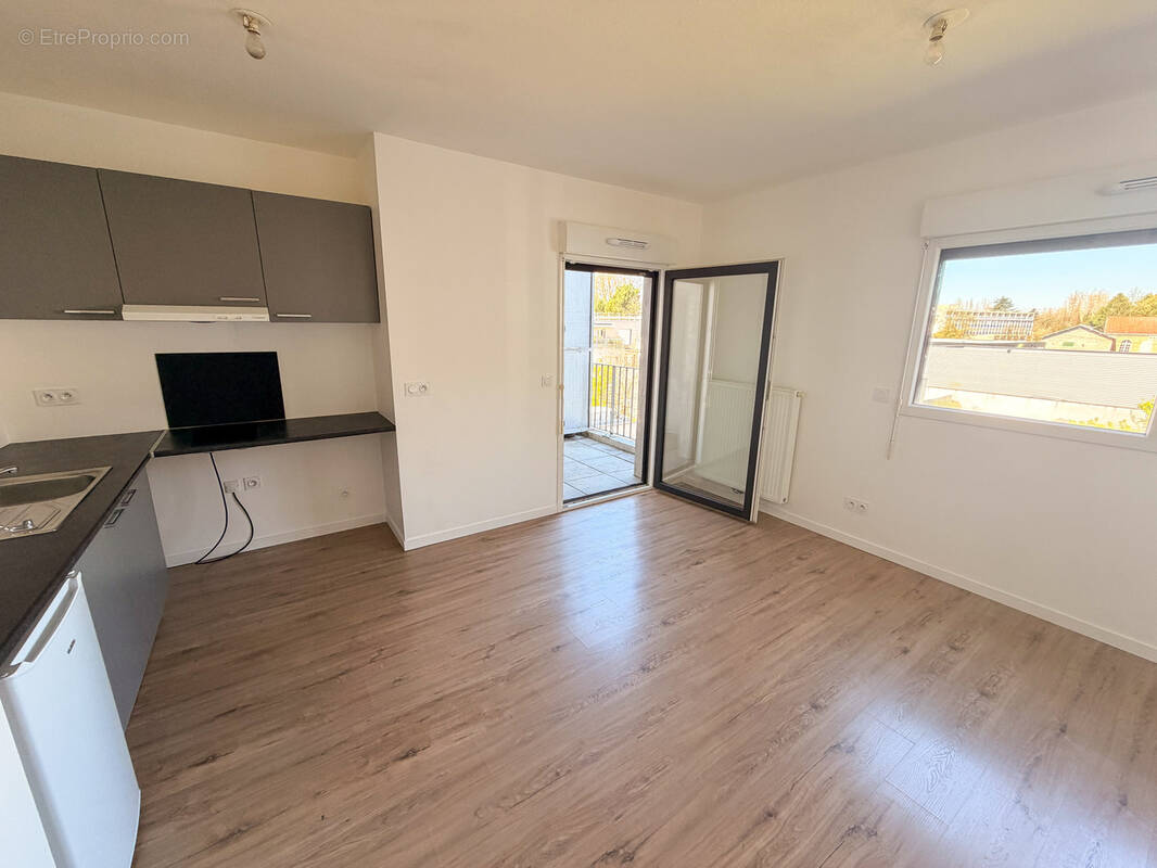 Appartement T2 avec balcon et parking   Résidence récente - photo 3