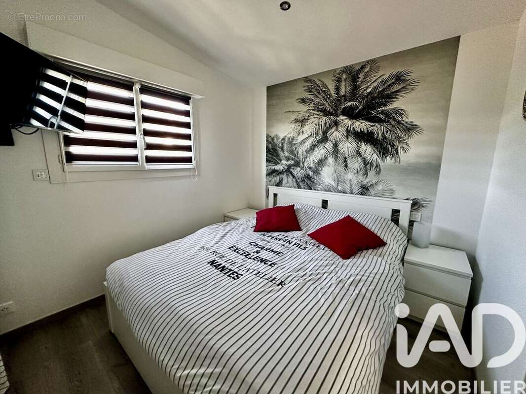 Photo 7 - Terrain à FREJUS