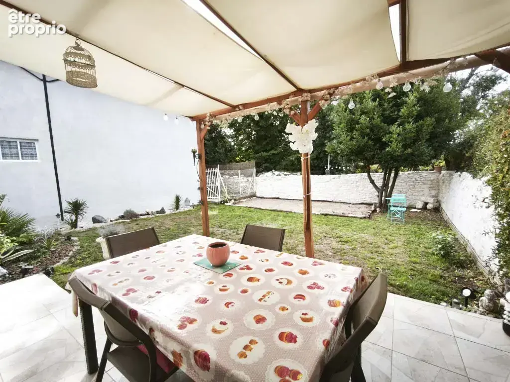 Maison 4 pièces 77 m² à vendre à Gemozac (17260) - photo 3