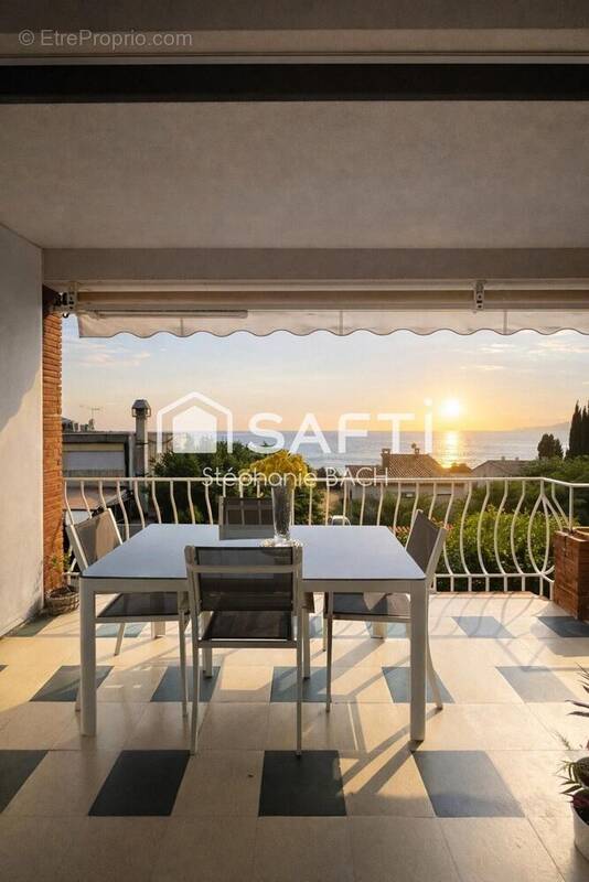 Photo 1 - Appartement à SAINT-CYR-SUR-MER