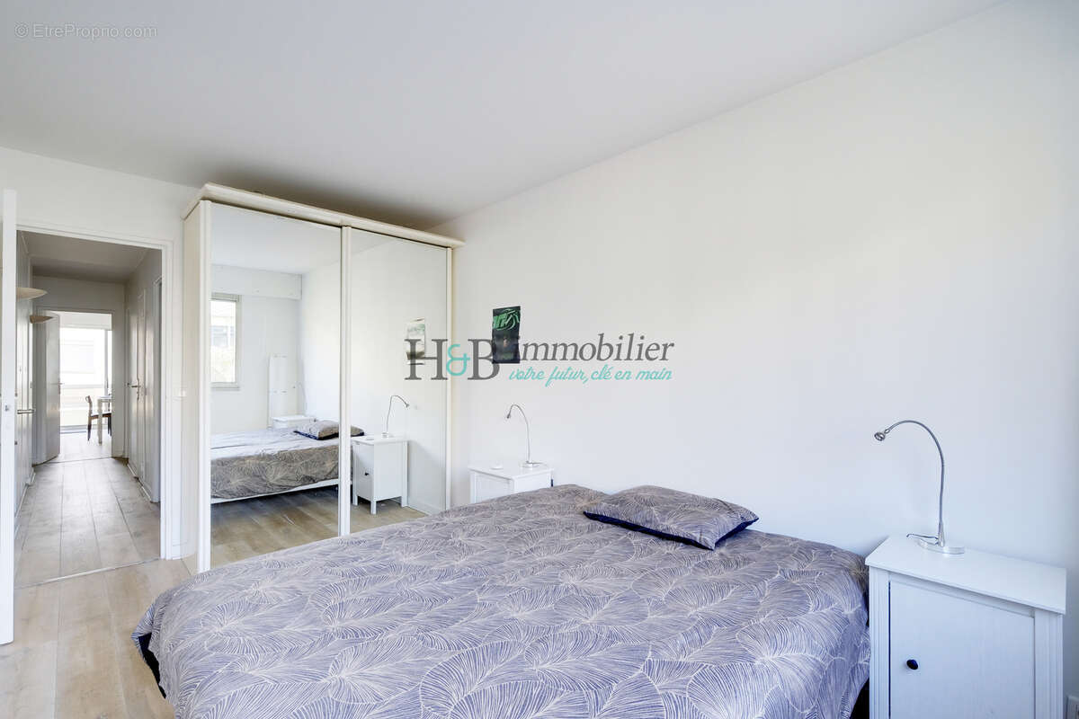 Appartement à PARIS-11E