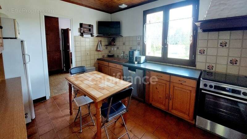 Maison 108m², 4 pièces, 3 chambres, Garage, beau jardin arboré et ensoleillé, équipement neuf, Allas-les-mines - photo 8