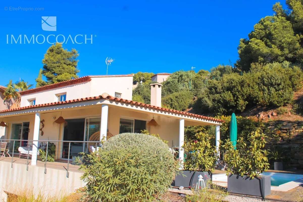 Maison à HYERES