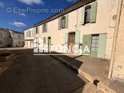 Appartement à TONNAY-BOUTONNE