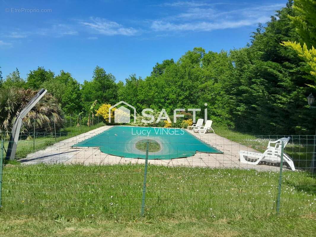 Photo 4 - Maison à BESSE