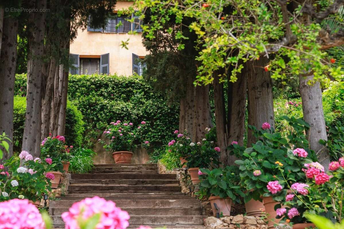 Maison à ROQUEBRUNE-CAP-MARTIN