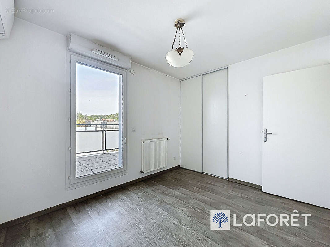 Appartement à LYON-9E