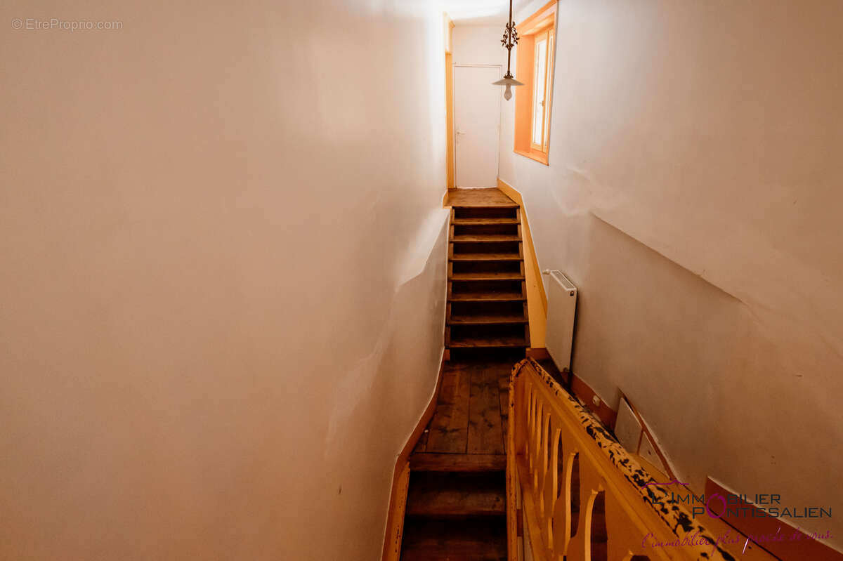Appartement à JOUGNE