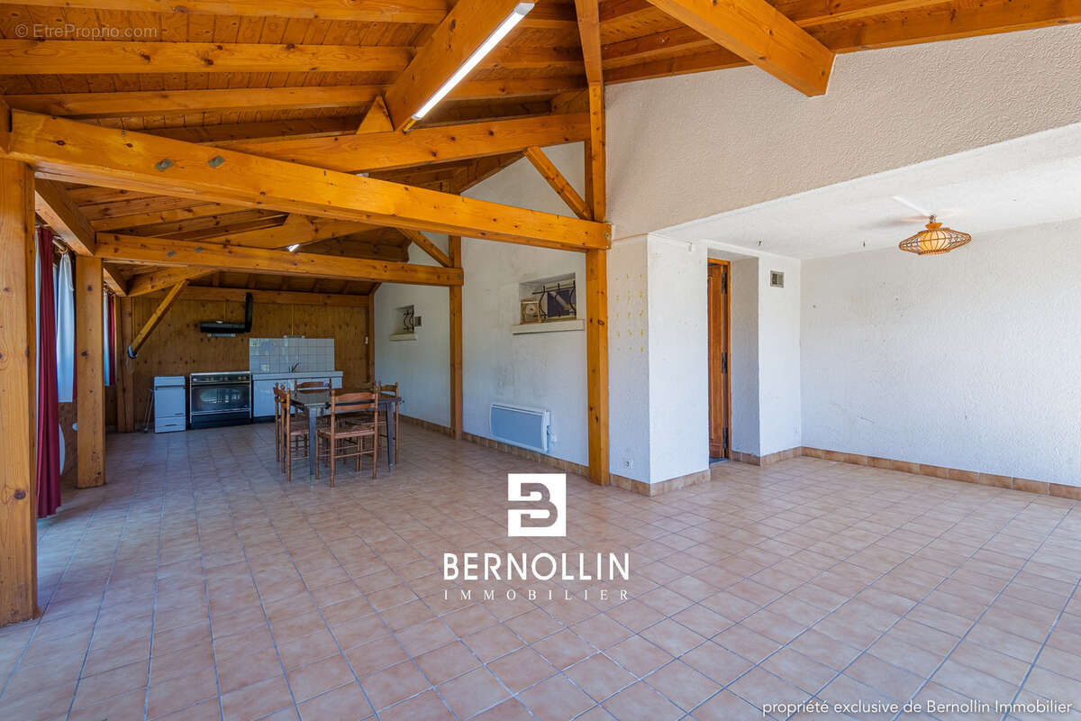 Charmante maison sur sous sol de 113 m2 à Meillonnas. - photo 10