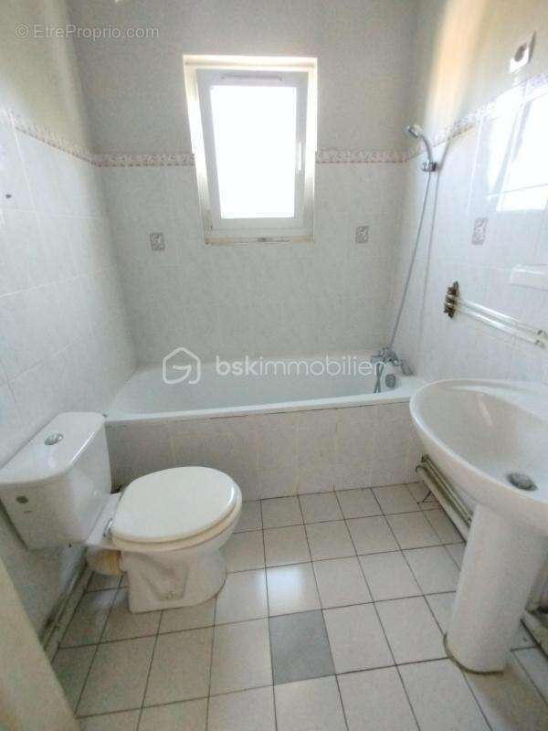 Maison à DAMMARIE-LES-LYS