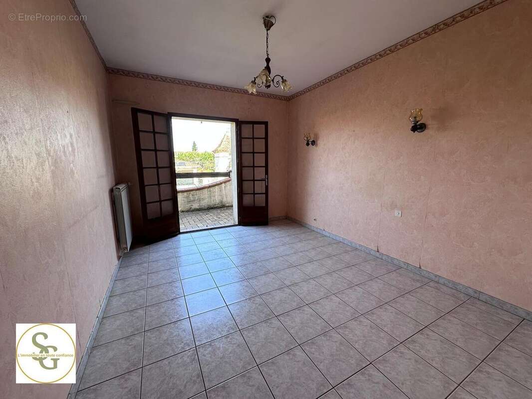   - Maison à GAILLAC
