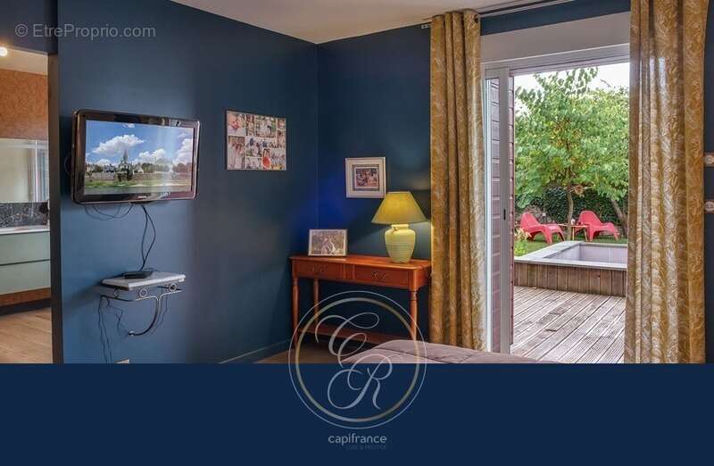 Maison à BEAULIEU-SUR-LAYON