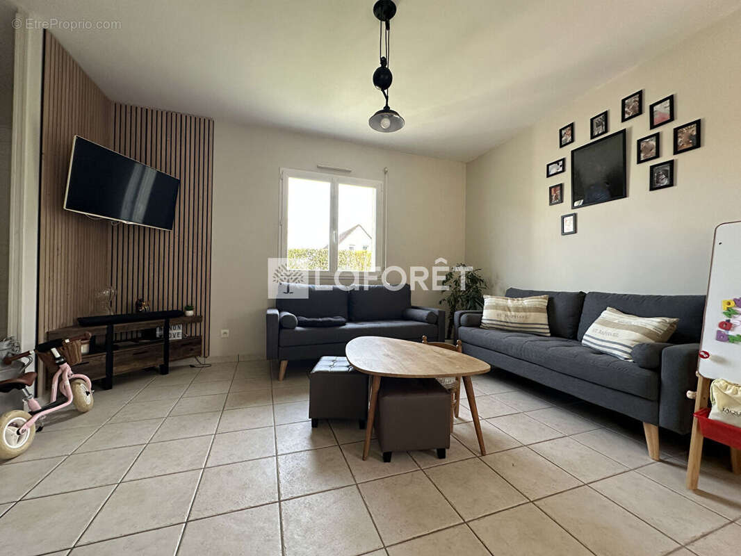 Maison à SAINT-SYLVAIN