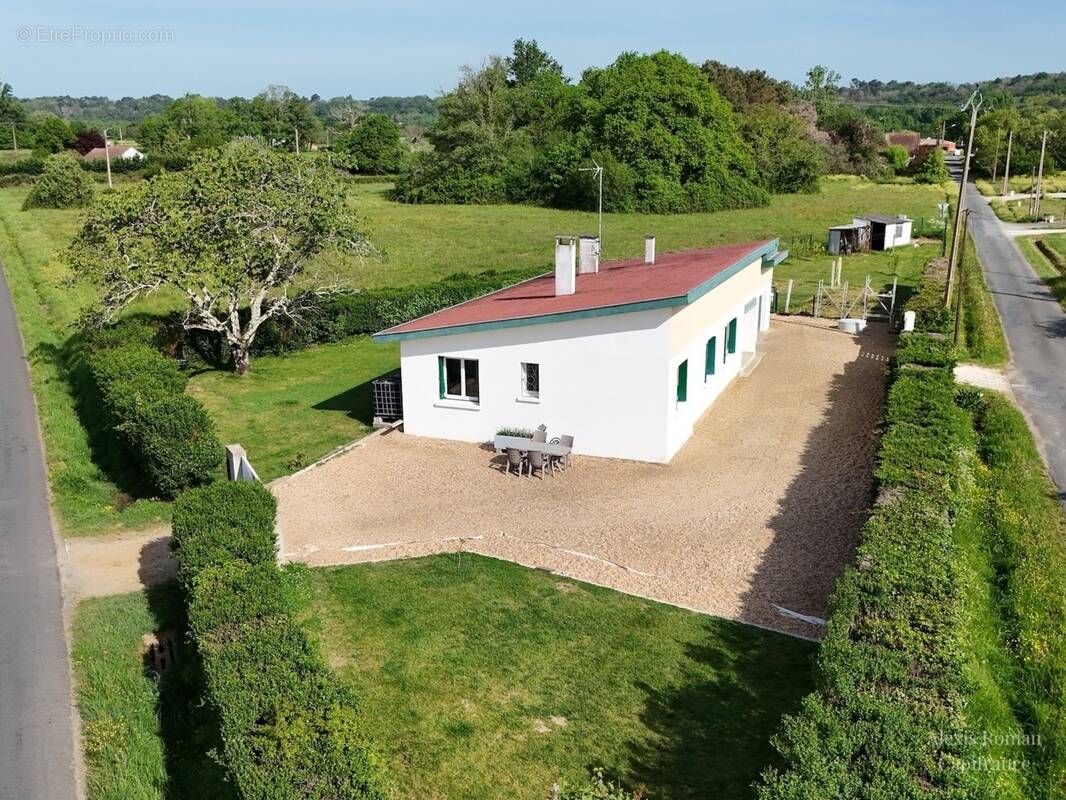Maison à MONTPON-MENESTEROL