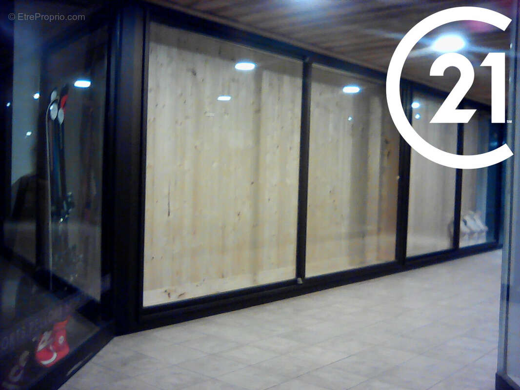 Commerce 14 m² à Megeve  - photo 4