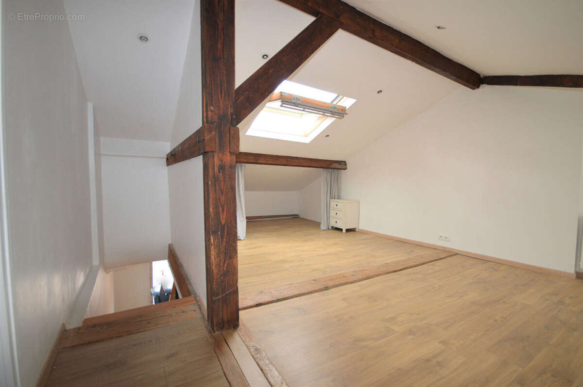 Appartement à NANTERRE