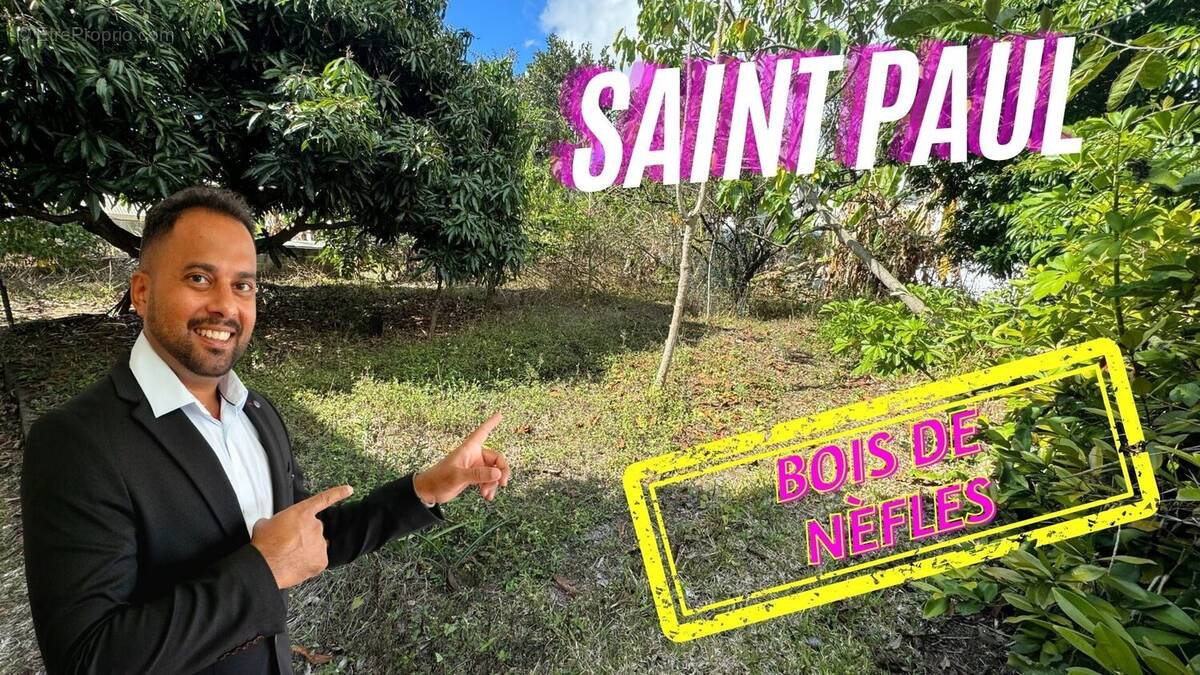 Terrain à SAINT-PAUL