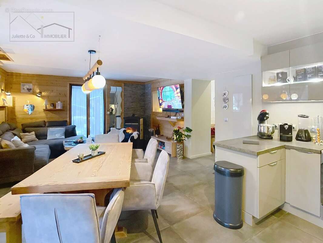 Maison à LES HOUCHES