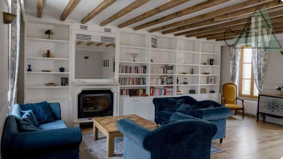 Maison à ESTERNAY