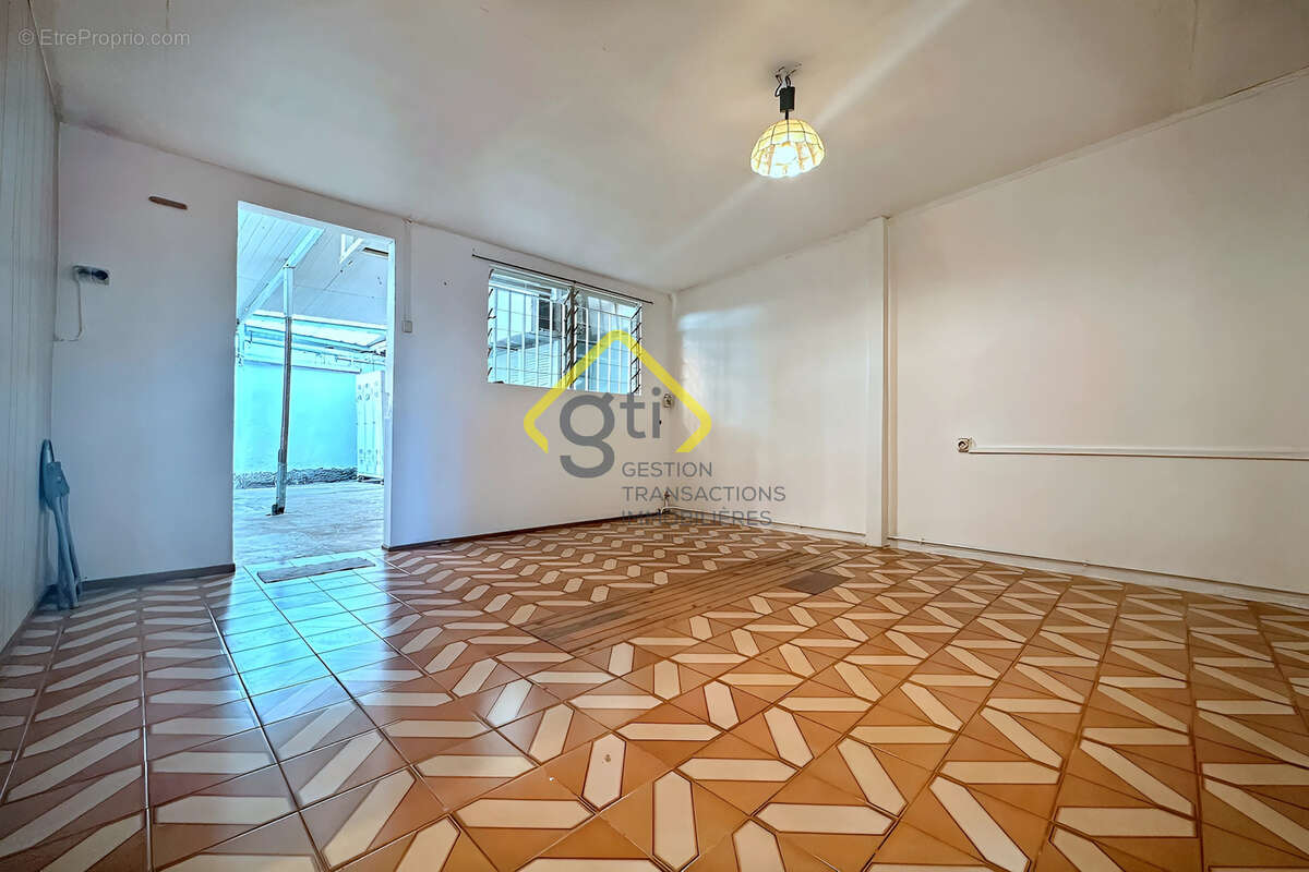 Maison à SAINT-DENIS