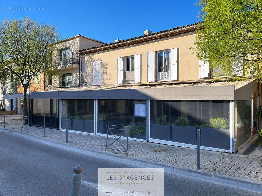 Appartement à COGOLIN