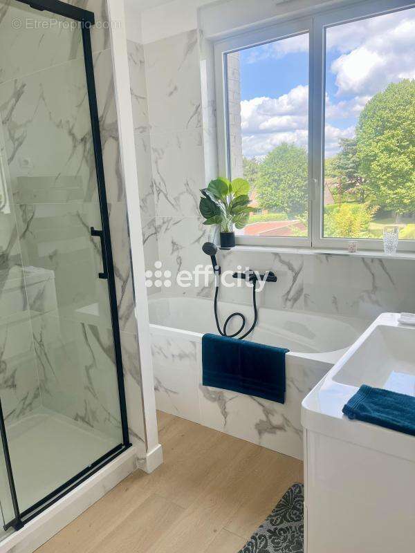 Maison à MARCQ-EN-BAROEUL