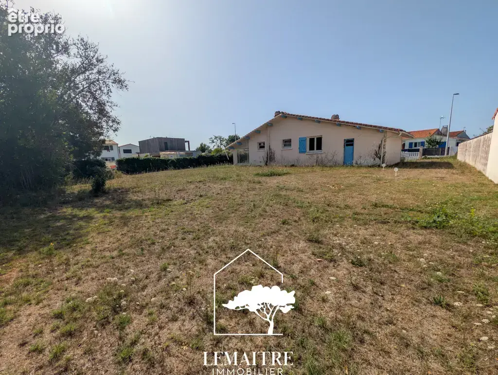 Vaux-sur-mer   terrain viabilisé de 913 m2   libre de constructeur - photo 3