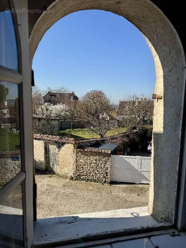 Maison à VETHEUIL