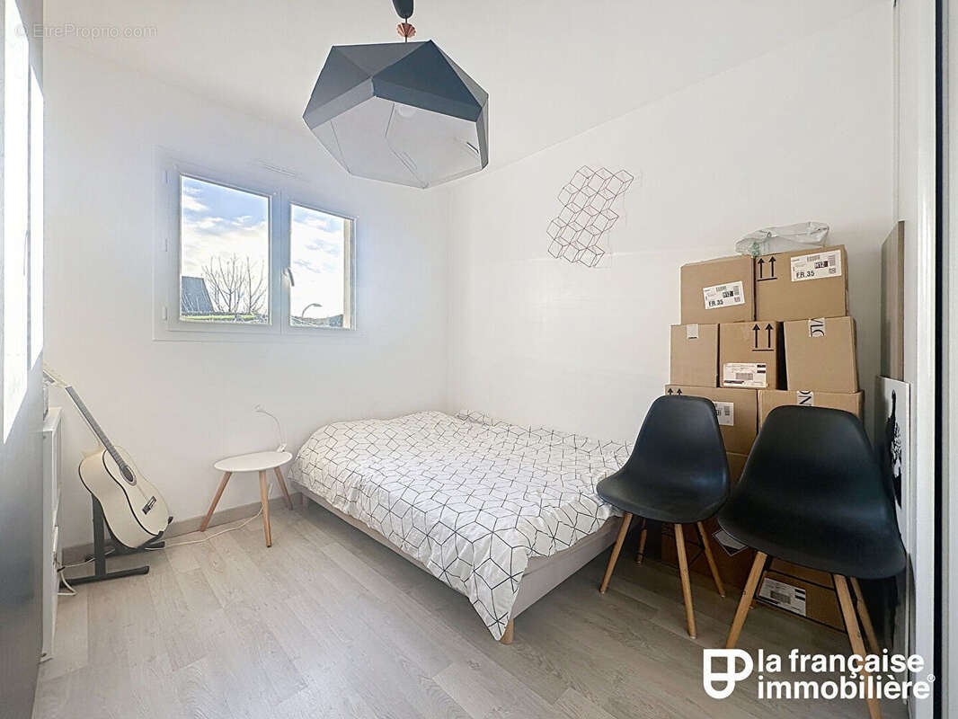 Maison à PIRE-SUR-SEICHE