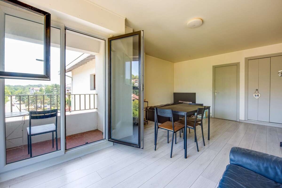 Appartement 33 m² à Saint-Jean-De-Luz  - photo 3