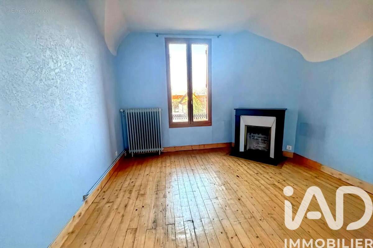 Photo 4 - Maison à VILLENEUVE-LE-ROI