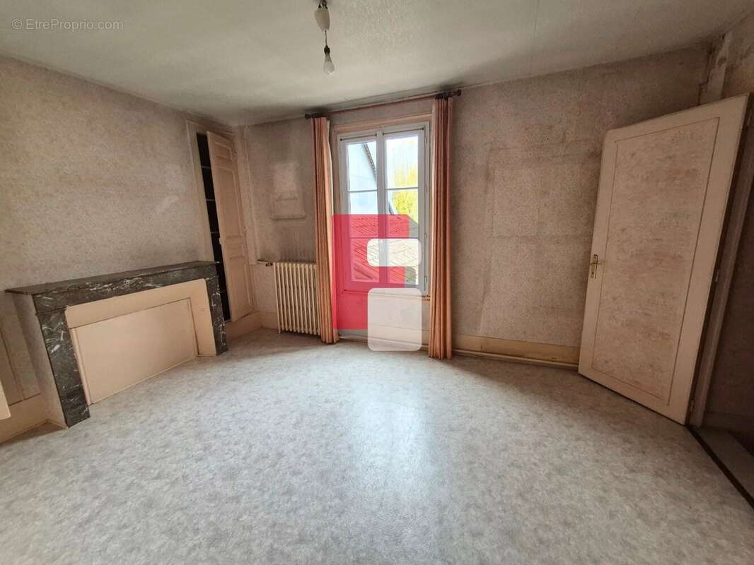 Maison à VENDEUVRE-SUR-BARSE